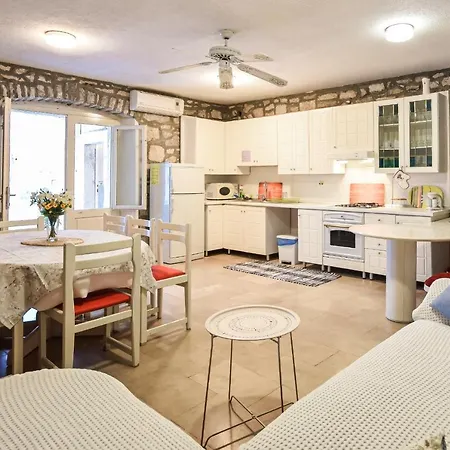 Miletic Holiday home *