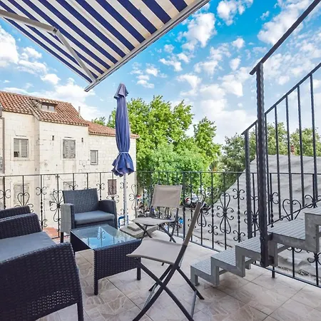 度假居 Miletic 巴什卡沃达