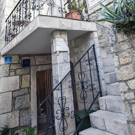 Dom wakacyjny Miletic Baška Voda